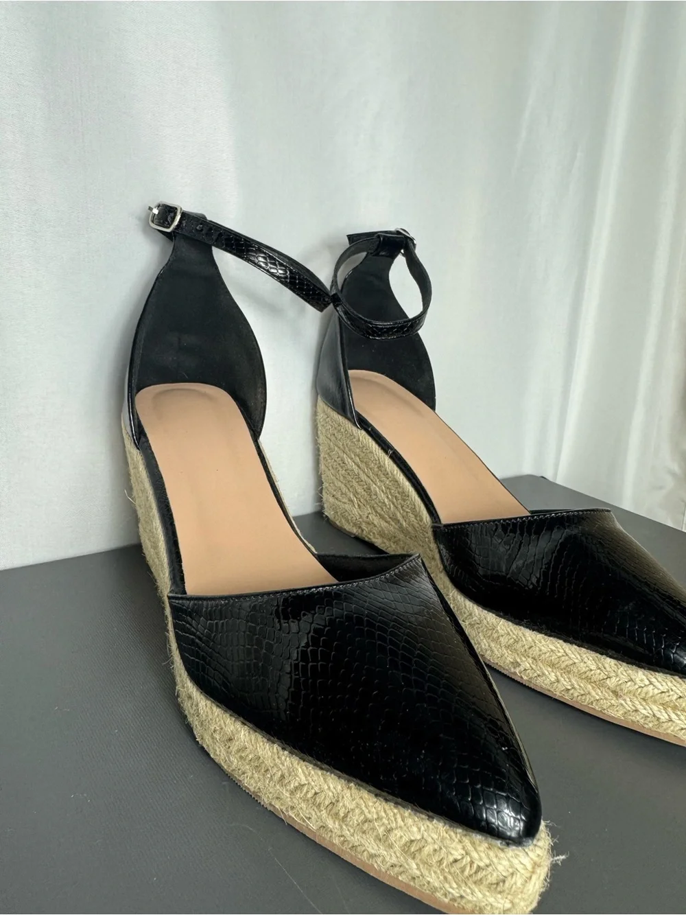 Black Espadrille Wedge Pointed-Toe Ankle-Strap Heels size 39